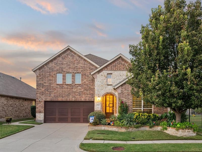 1767 Bluebird Court, Carrollton TX 75010