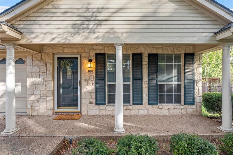 201 Pecan Village Circle, Waco TX 76710 - Photo 3