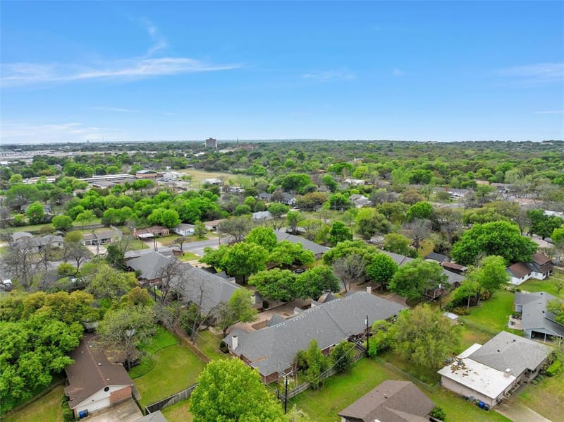 201 Pecan Village Circle, Waco TX 76710 - Photo 18