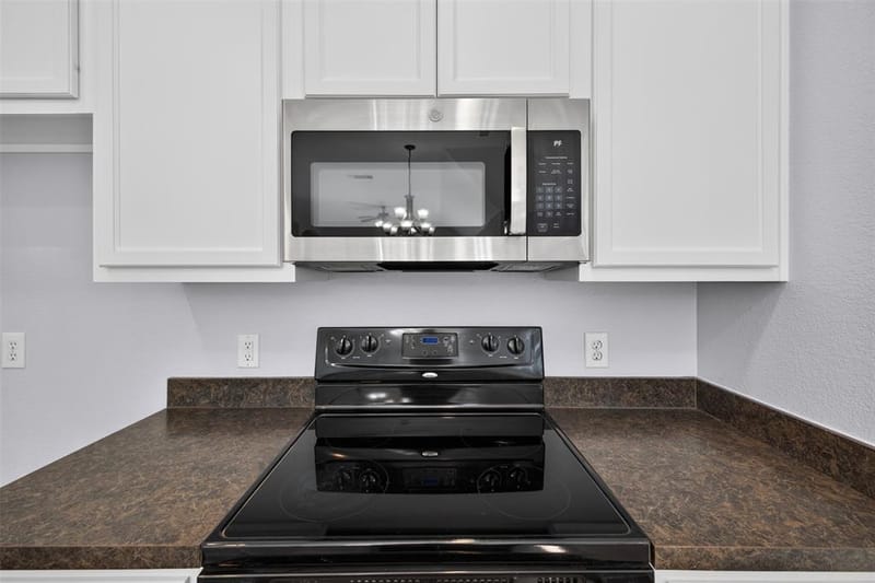 701 Abbey Lane, Midlothian TX 76065 - Photo 12