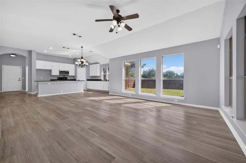 701 Abbey Lane, Midlothian TX 76065 - Photo 3