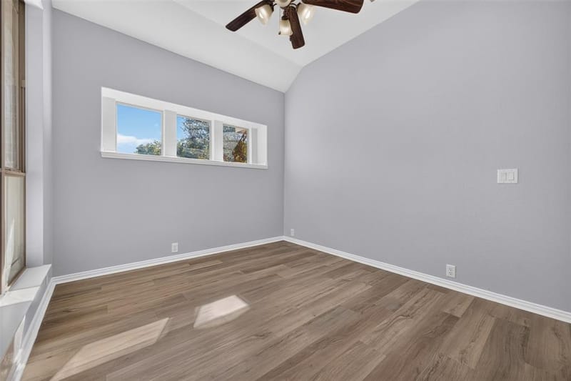 701 Abbey Lane, Midlothian TX 76065 - Photo 9