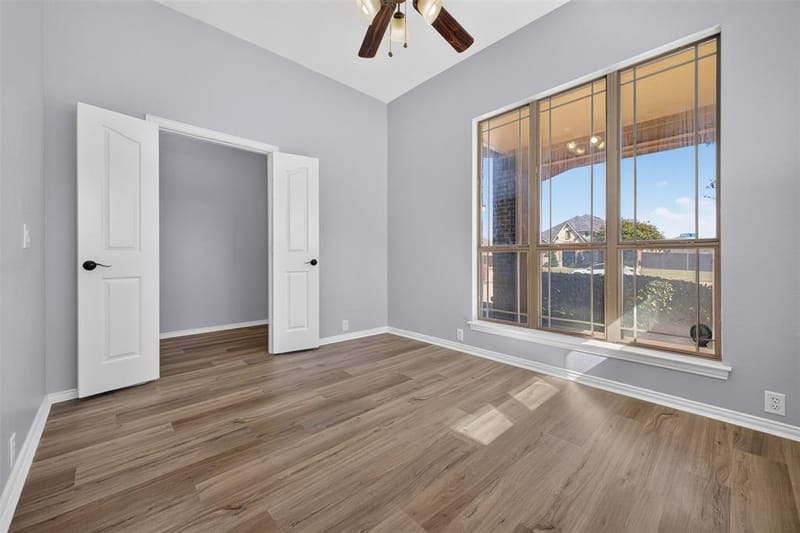 701 Abbey Lane, Midlothian TX 76065 - Photo 10
