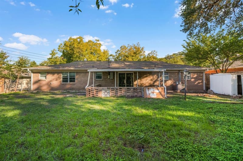209 Cotillion Road, Fort Worth TX 76134 - Photo 23