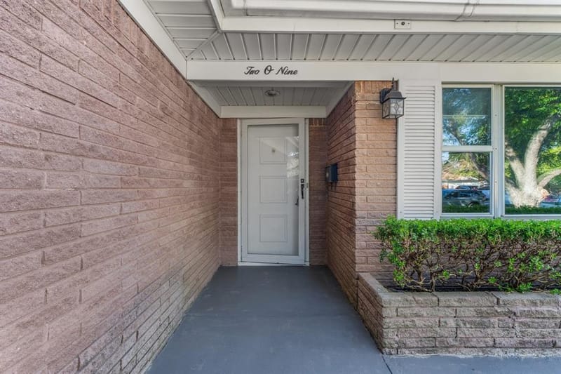 209 Cotillion Road, Fort Worth TX 76134 - Photo 3