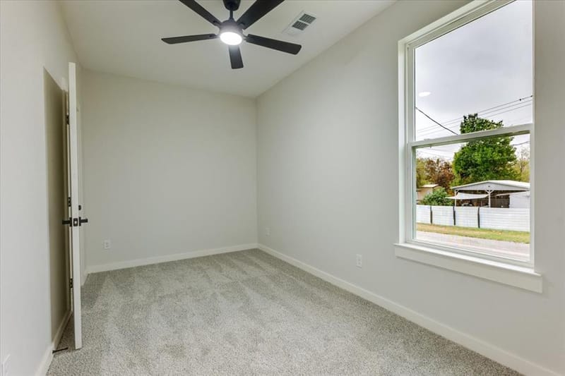 806 N Cates Street, Decatur TX 76234 - Photo 22