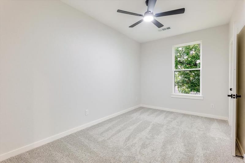 806 N Cates Street, Decatur TX 76234 - Photo 19