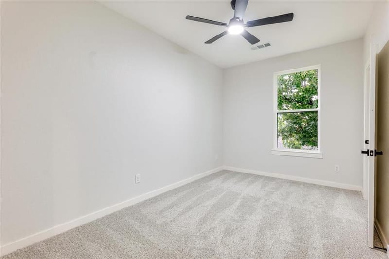 806 N Cates Street, Decatur TX 76234 - Photo 40