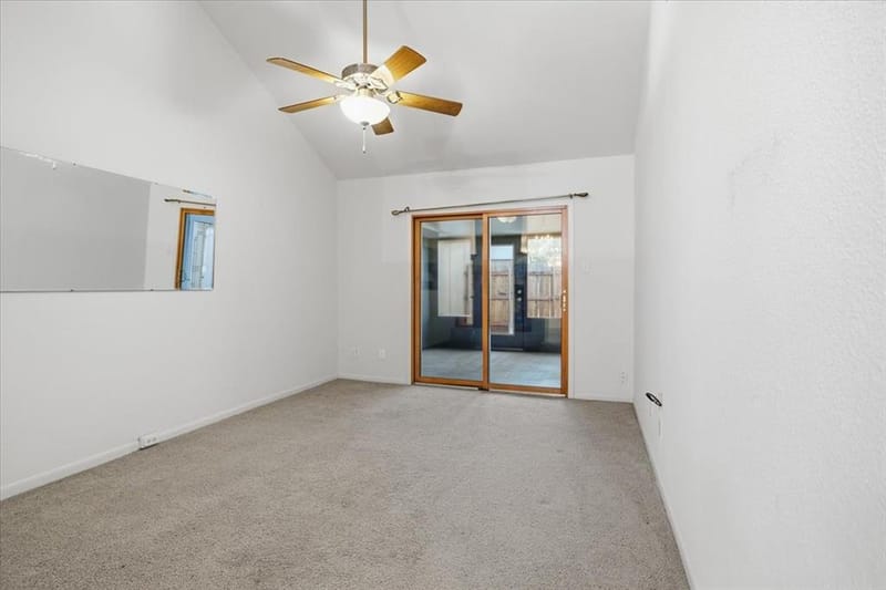 801 W Russell Avenue # 103, Bonham TX 75418 - Photo 23