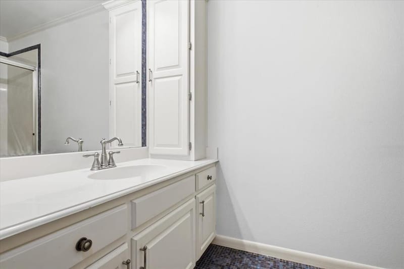 801 W Russell Avenue # 103, Bonham TX 75418 - Photo 17