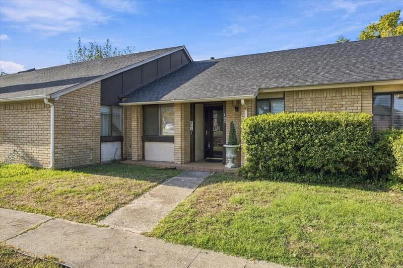 801 W Russell Avenue # 103, Bonham TX 75418