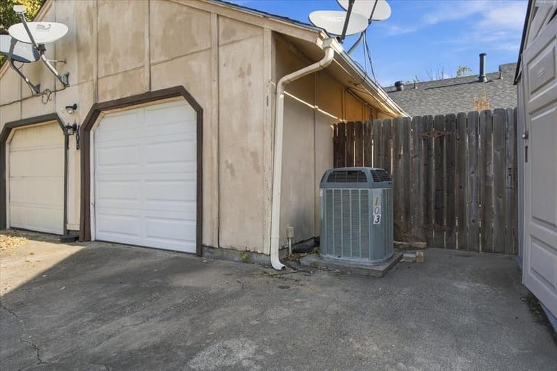 801 W Russell Avenue # 103, Bonham TX 75418 - Photo 30