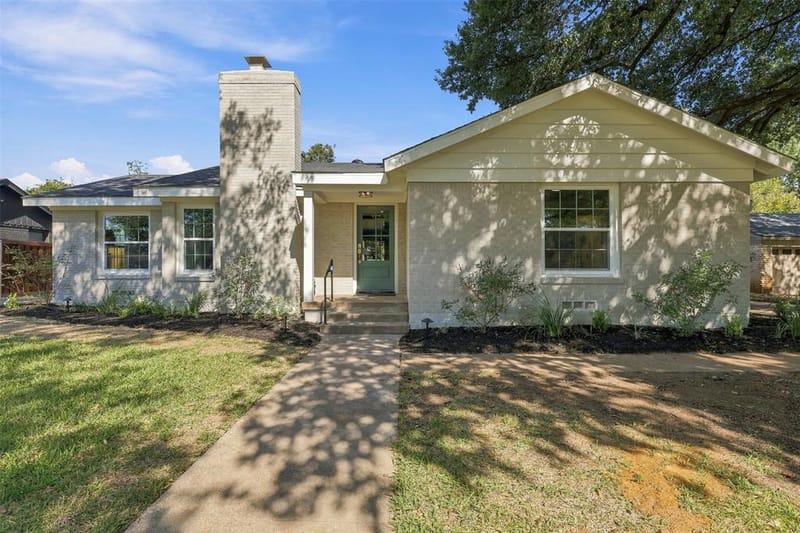 3736 W Biddison Street, Fort Worth TX 76109 - Photo 2
