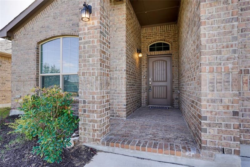 1008 Madelia Avenue, Fort Worth TX 76177 - Photo 2