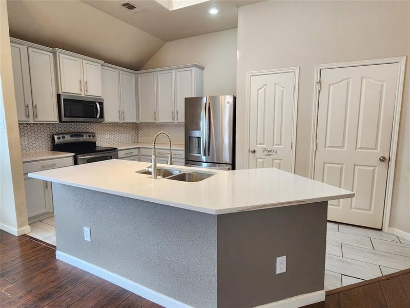 1605 Cardinal Way, Aubrey TX 76227 - Photo 6