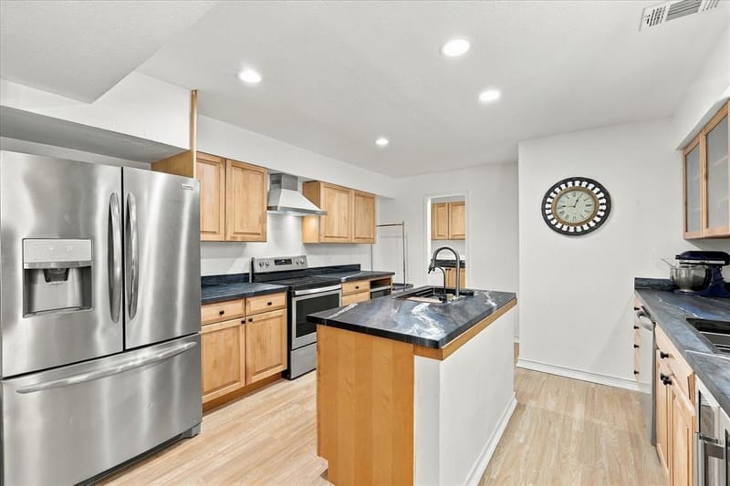 7638 Royal Lane, Dallas TX 75230 - Photo 14