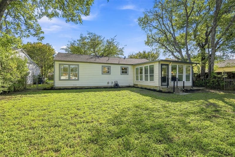 3416 Brady Avenue, Fort Worth TX 76109 - Photo 24