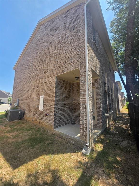 9839 Romo Street, Irving TX 75063 - Photo 36