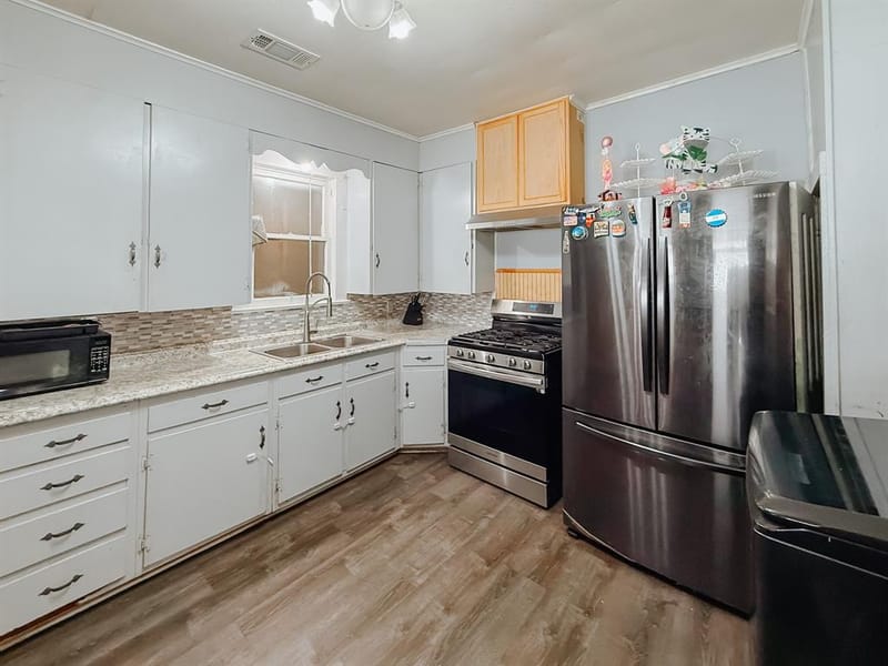 401 S 30th Street, Corsicana TX 75110 - Photo 7