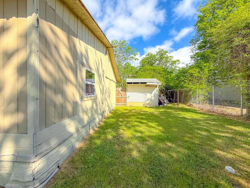 401 S 30th Street, Corsicana TX 75110 - Photo 32