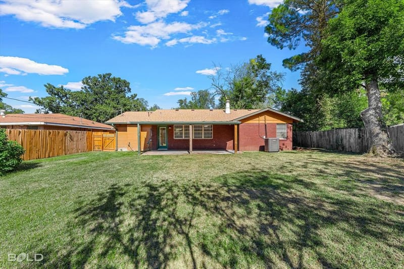 2838 W Cavett Drive, Shreveport LA 71104 - Photo 6