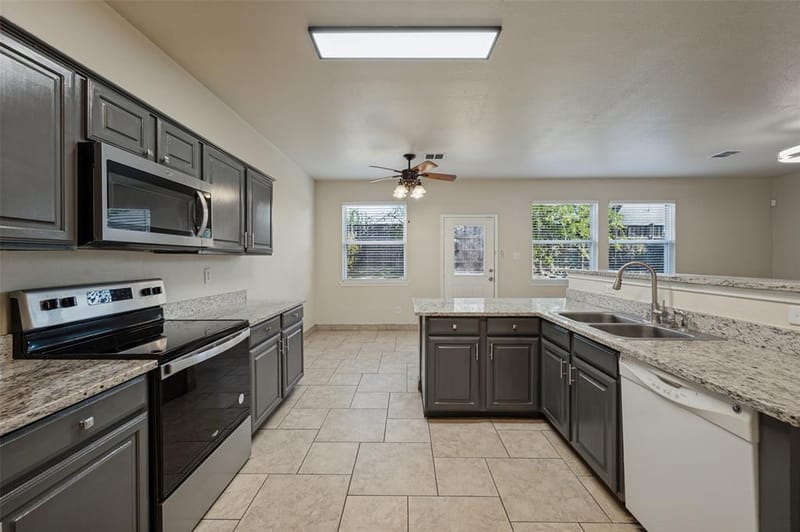 1905 Peppertree Drive, Little Elm TX 75068 - Photo 8