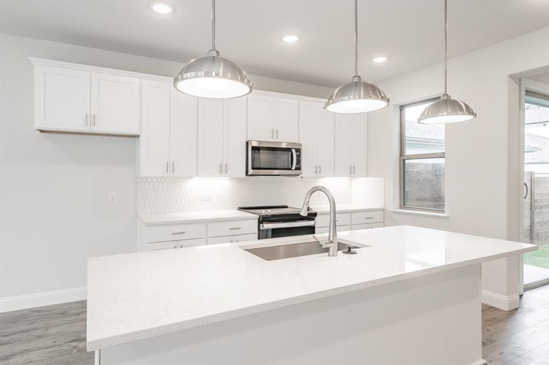 9709 Thorncrown Lane, Fort Worth TX 76179 - Photo 13