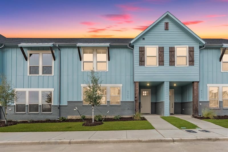 9709 Thorncrown Lane, Fort Worth TX 76179