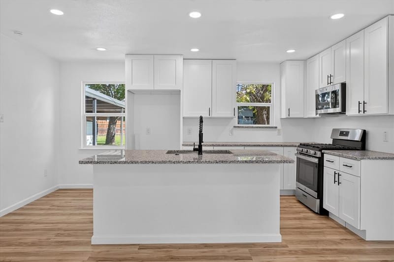 716 Kerry Lane, Azle TX 76020 - Photo 9