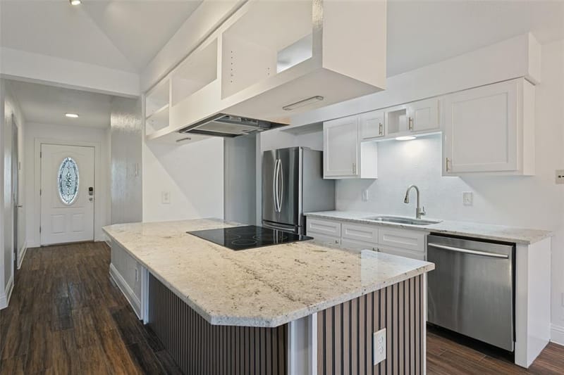 2507 Villanova Street, Arlington TX 76018 - Photo 7