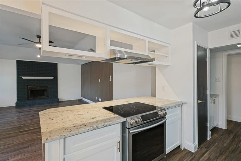 2507 Villanova Street, Arlington TX 76018 - Photo 10