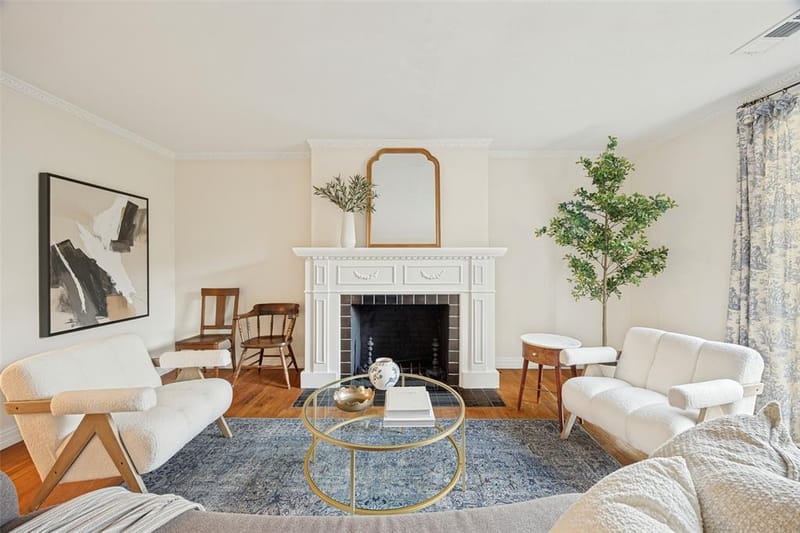 7011 Hammond Avenue, Dallas TX 75223 - Photo 2