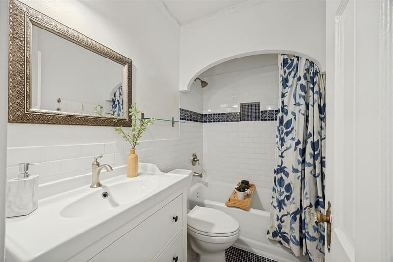 7011 Hammond Avenue, Dallas TX 75223 - Photo 16