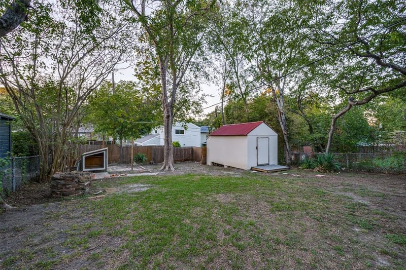7011 Hammond Avenue, Dallas TX 75223 - Photo 33