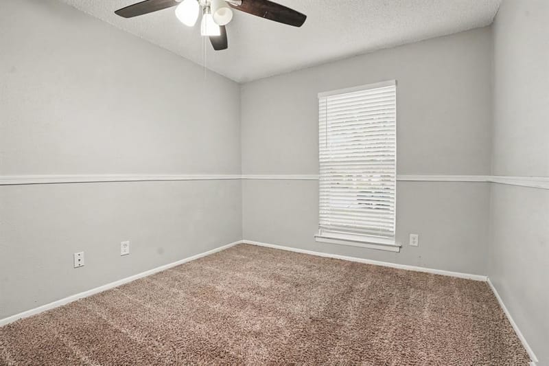 700 Prairie View Drive, Mansfield TX 76063 - Photo 12