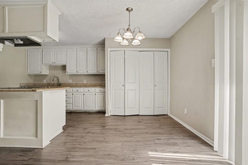 700 Prairie View Drive, Mansfield TX 76063 - Photo 11