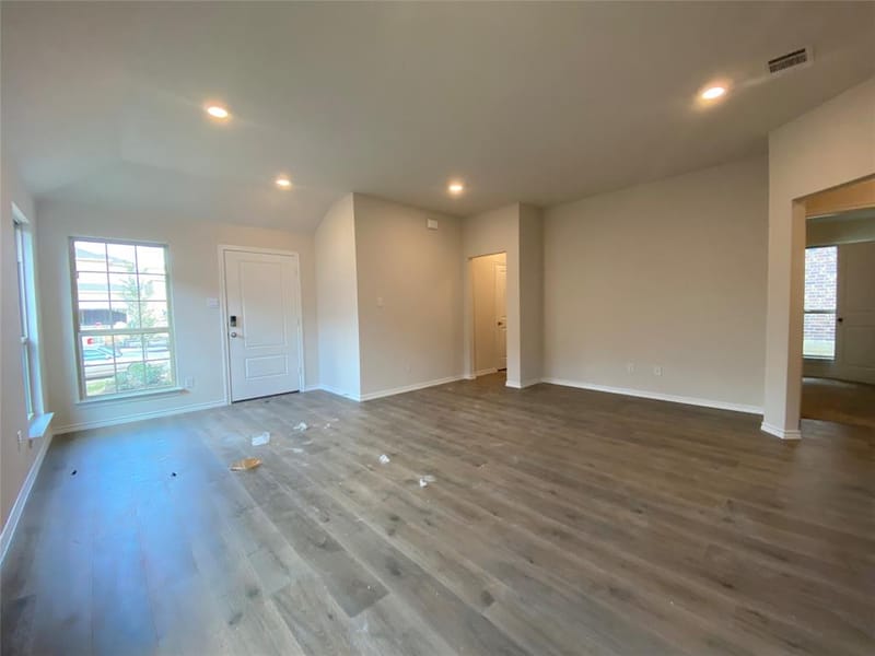 1315 DRAPER Lane, Forney TX 75126 - Photo 9