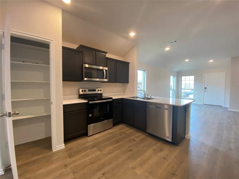 1315 DRAPER Lane, Forney TX 75126 - Photo 8