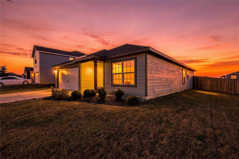 105 Clark Street, Venus TX 76084 - Photo 4