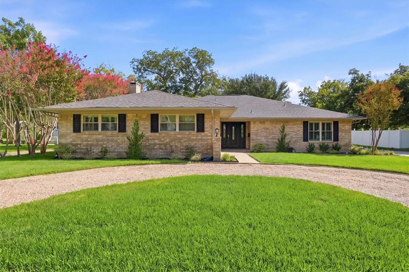 1105 N Woods Street, Sherman TX 75092 - Photo 11