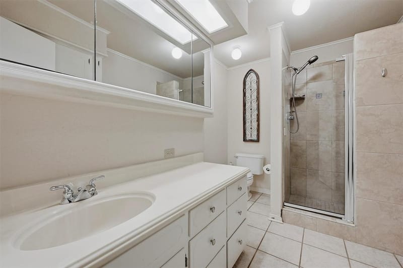 1105 N Woods Street, Sherman TX 75092 - Photo 35