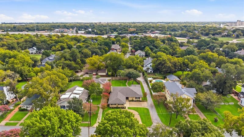1105 N Woods Street, Sherman TX 75092 - Photo 8
