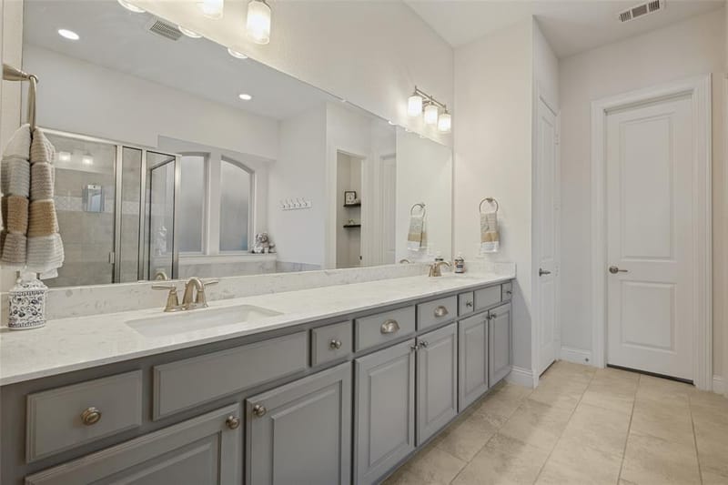 1525 Biltmore Drive, Garland TX 75040 - Photo 13