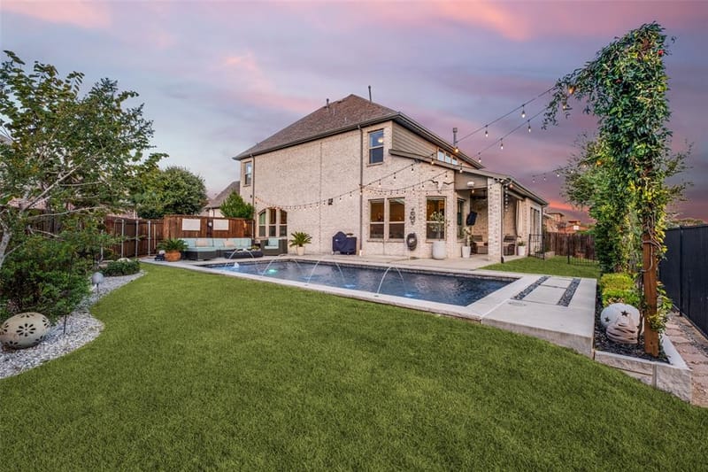 1525 Biltmore Drive, Garland TX 75040 - Photo 3