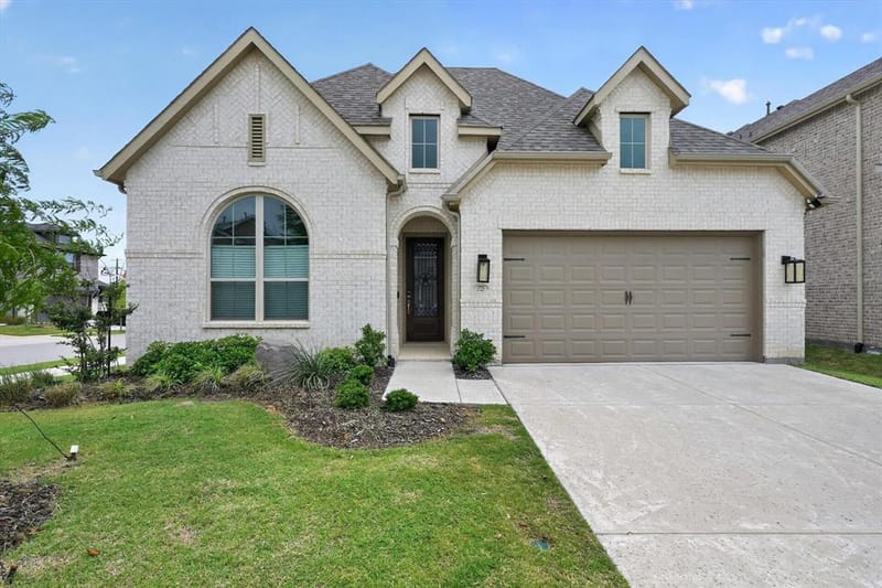 3725 Paradise Way, Sherman TX 75090