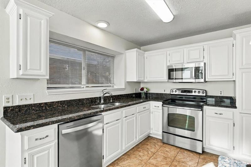 6821 Douglas Creek, Plano TX 75023 - Photo 5