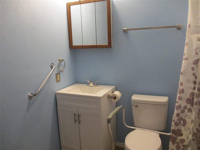 2136 N HWY 19, Emory TX 75440 - Photo 18