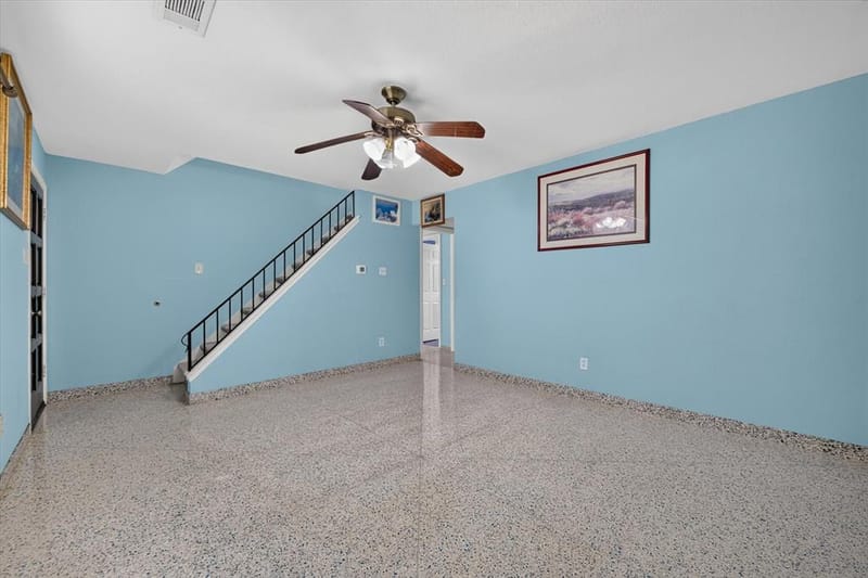 1302 Shelmar Drive, Arlington TX 76014 - Photo 7