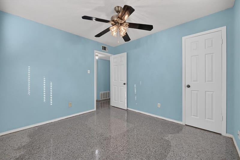 1302 Shelmar Drive, Arlington TX 76014 - Photo 14