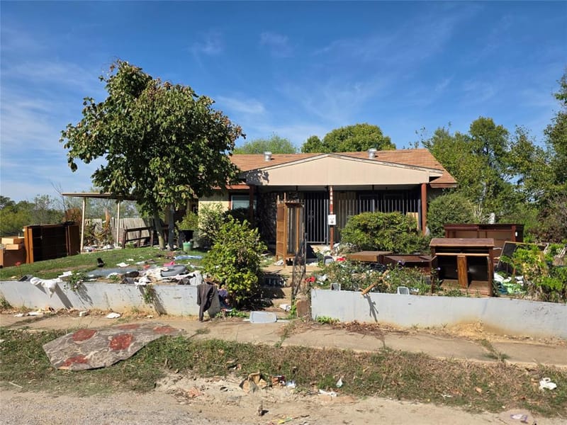 1465 Avenue Avenue E, Fort Worth TX 76104